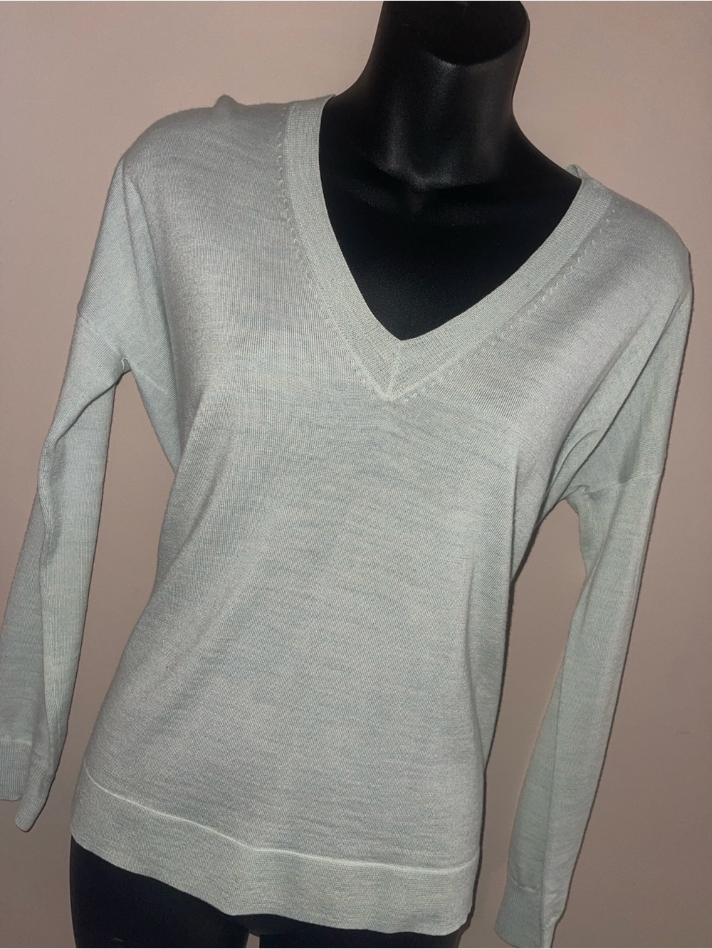 J CREW Long Sleeved V-neck Women's Sweater Light Mint XXS
